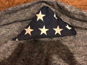 lot 101 image: American Flag