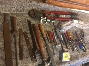 lot 113 image: Tools and parts