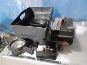 lot 58 image: Tire traction wraps,spot light, camp stove and 2 reals and more