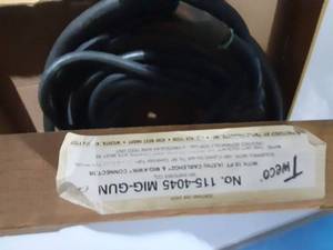lot 67 image: Mig welding gun