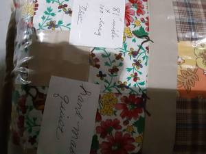 lot 78 image: Handmade quilt