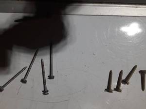 lot 99 image: 2 boxes of nails