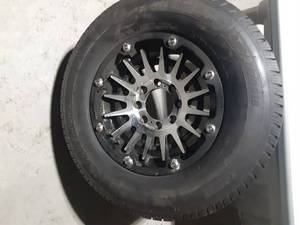 lot 201 image: New Michelin tire w rim