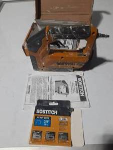 lot 262 image: Bostitch 38 air stapler w staples