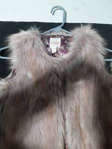 lot 180 image: fur coat and vest