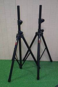 lot 5 image: 2 Pro Line Heavy Duty Speaker Stands