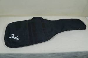 lot 8 image: Fender Electric Guitar Gig Bag