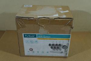 lot 29 image: FunLux 8 Channel 720p Wireless Surveillance System - 1 TB