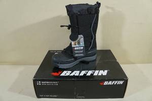 lot 46 image: Baffin Snogoose Winter Boots - Womens 8