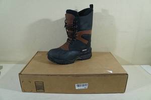 lot 47 image: Baffin Apex Winter Boots - Mens 10