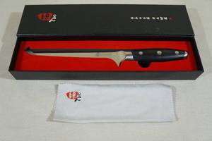 lot 64 image: Tuo Cutlery Black Hawk 7 Bonning Knife