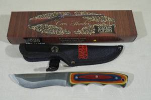 lot 96 image: Sharps Cutlery Coon Hunter Stainless Steel Hunting Knife