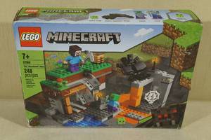lot 118 image: NEW LEGO Minecraft Abandoned Mine Building Set