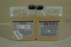 lot 199 image: Mrs Meyers Clean Day Hand Soap Refills