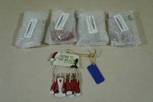 lot 231 image: 5 Gone To the Beach Christmas Ornaments