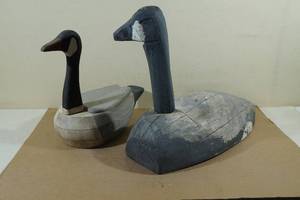 lot 243 image: 2 Carved Wooden Geese