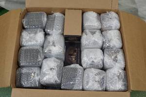 lot 272 image: 37 Novelty Drinking Glasses -All DemocratLiberalLeft Wing Theme