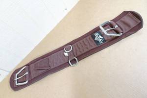 lot 131 image: Professionals Choice Western Saddle Cinch -Size 26