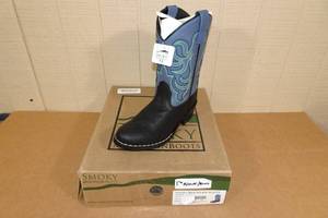 lot 145 image: Smoky Mountain Boots - BlueBlack - Size Youth 1.5