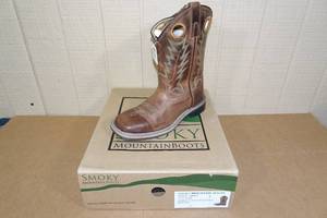 lot 146 image: Smoky Mountain Boots - Distressed Brown - Size Youth 1.5