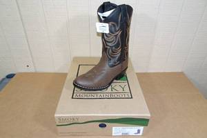 lot 149 image: Smoky Mountain Boots - BrownBlack - Size Youth 4