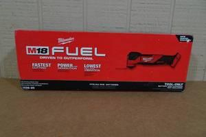 lot 173 image: Milwaukee M18 Fuel Oscillating Multi-Tool -Tool Only