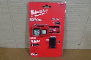 lot 178 image: Milwaukee SpotFlood Headlamp