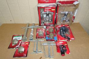 lot 190 image: Assorted Husky Tools -Pro Flaring Tool, Drain Removal Tool, Tube Cutters