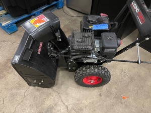 lot 23 image: Legend Force 22 Snow Blower in working condition customer return review pictures