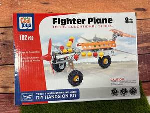 New 102pc Metal Fighter Place Erector Toy Set
