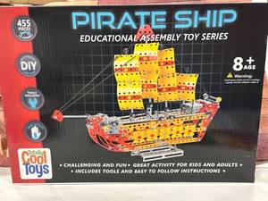 New 455pc Pirate Ship Metal Erector Set