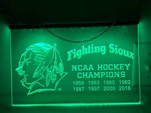 UND Lighted Sign 7 � x 12 Inch