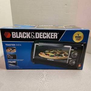 Black and Decker Toaster Oven - New in Box - Model T01420B