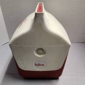 Igloo Personal Cooler - Little Playmate