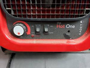 lot 2 image: The Hot One Cadet Heater