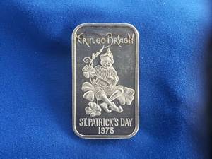 lot 11 image: Madison Mint .999 1 Oz. Silver St. Patricks Day 1975