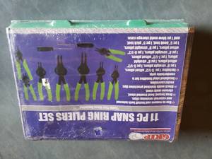 lot 36 image: 11 Piece Snap Ring Plier Set
