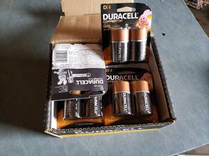 lot 49 image: Box of 12 Packages of Expired D Cell Duracell Batteries