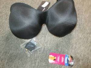 lot 20 image: Maidenform Live in Luxe Extra-Cover...