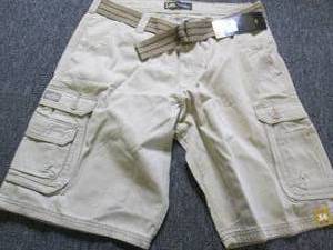 lot 41 image: Lee Mens Wyoming Cargo Short size ...