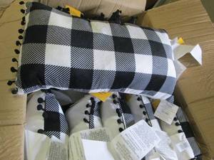 lot 162 image: case of 14 harvest pillows ...