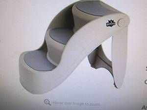 lot 63 image: PetMaker Nonslip Foldable Pet Stair...