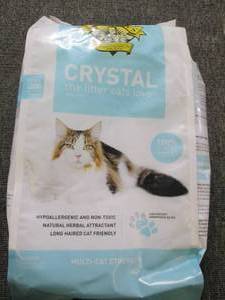 lot 182 image: bag of crystal the cat litter cats ...