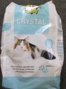 lot 185 image: bag of crystal the cat litter cats ...