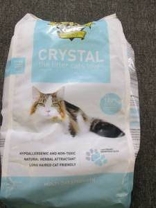 lot 187 image: bag of crystal the cat litter cats ...