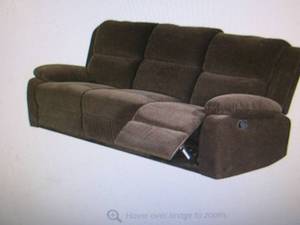 lot 80 image: Venetian Worldwide Shefield Reclini...