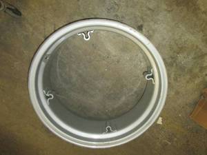lot 216 image: Big rim looks unused ...