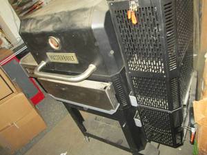 lot 231 image: Masterbuilt grill used untested ...