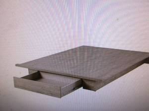 lot 98 image: South Shore Holland Platform Bed wi...