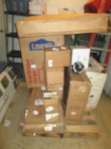 lot 100 image: pallet of items that need work ...